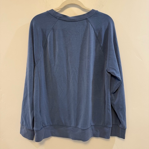 ATHLETA Cottage Blue Seasoft Scoop-neck
Sweatshirt large - Picture 4 of 5